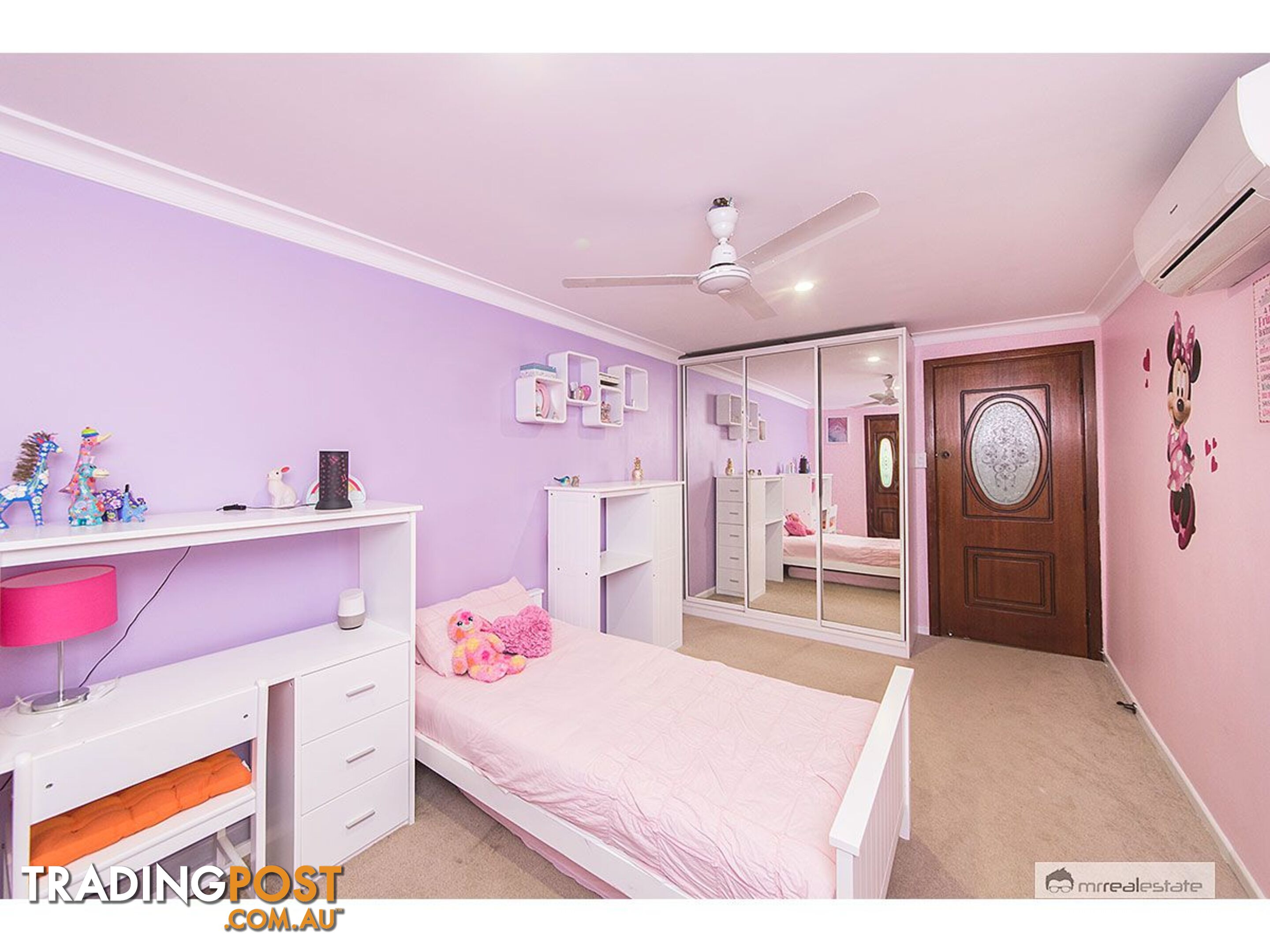 23 Booker Street Park Avenue QLD 4701