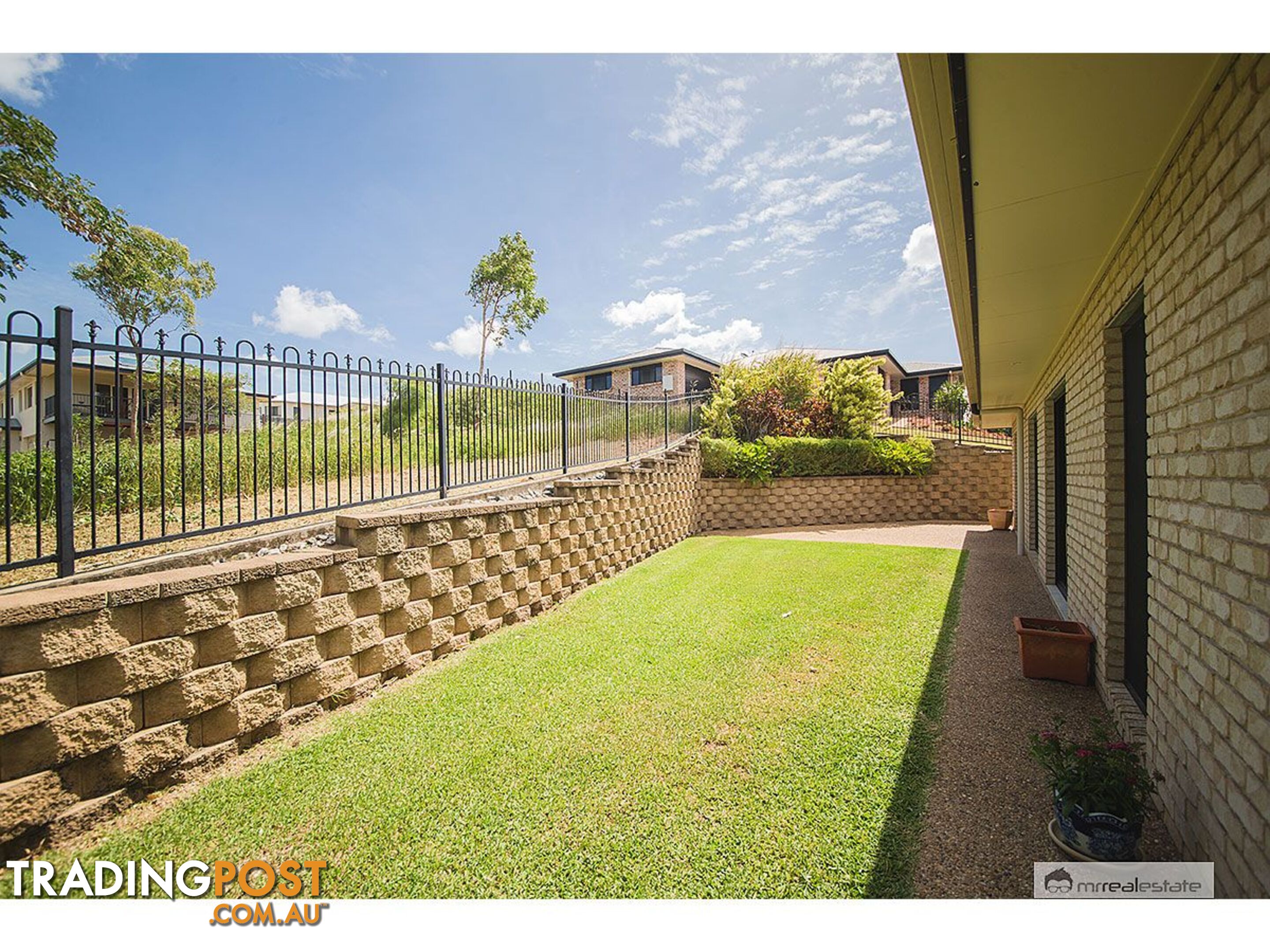 1 Connemara Drive Kawana QLD 4701