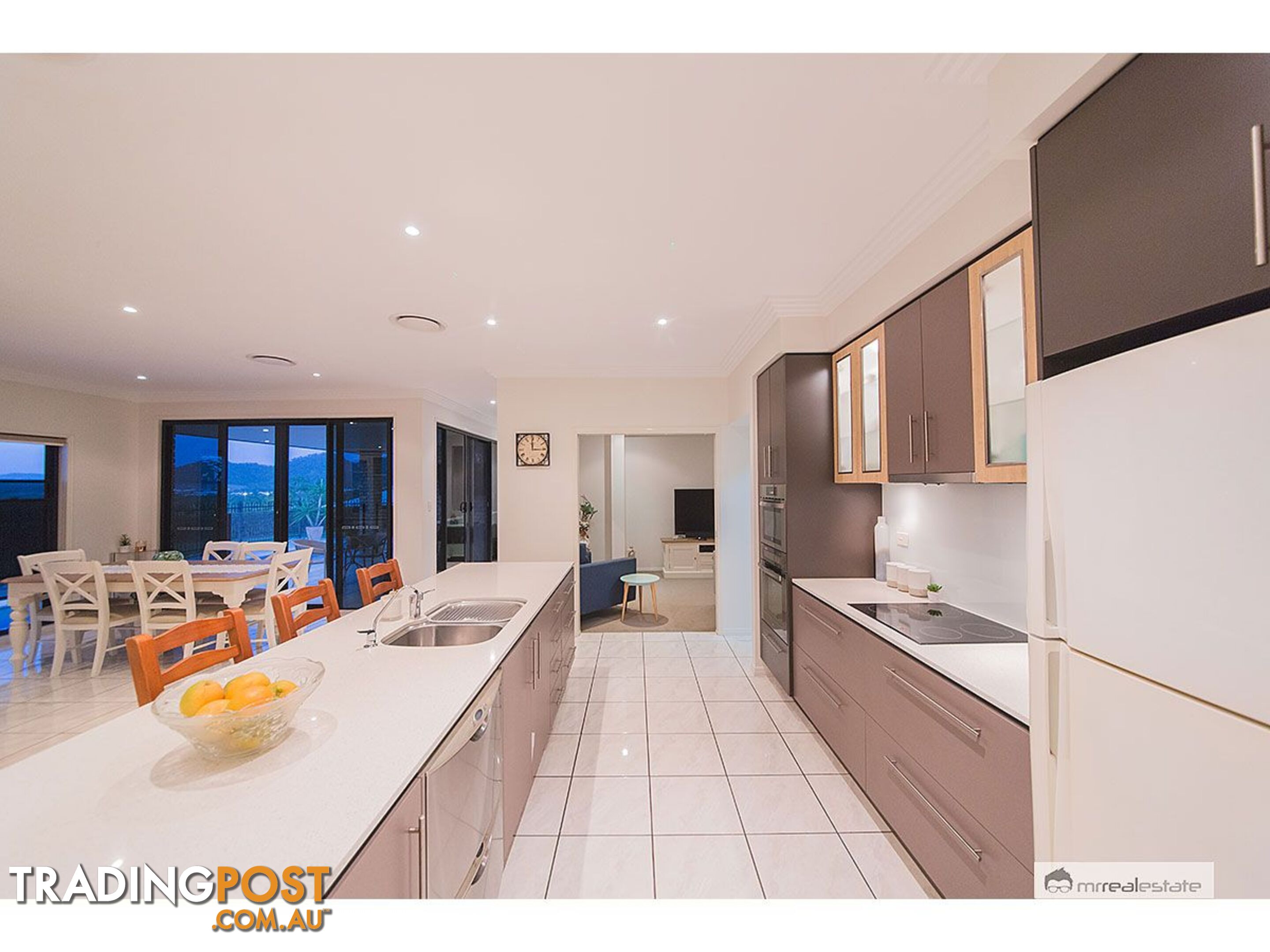 1 Connemara Drive Kawana QLD 4701