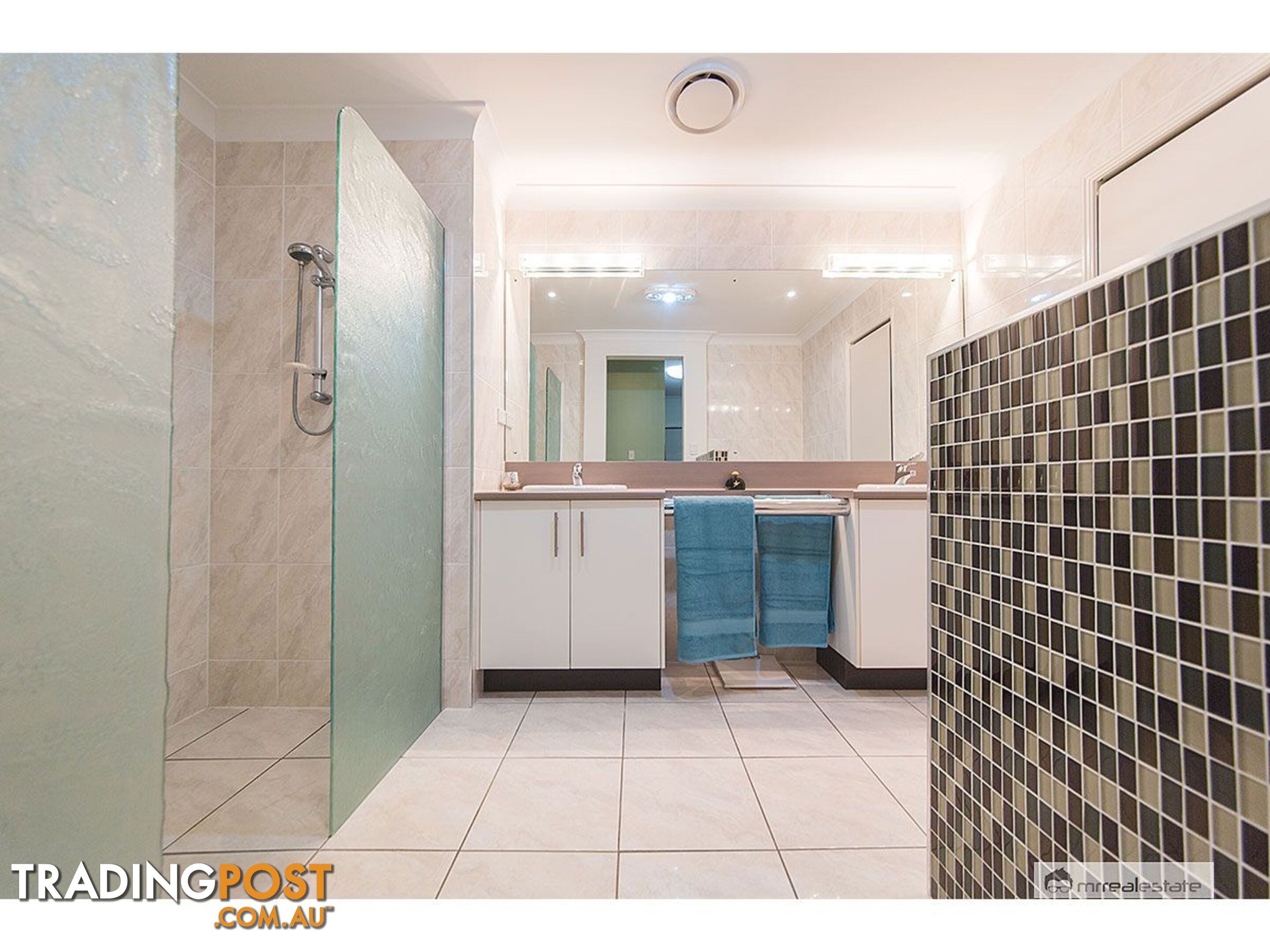 1 Connemara Drive Kawana QLD 4701