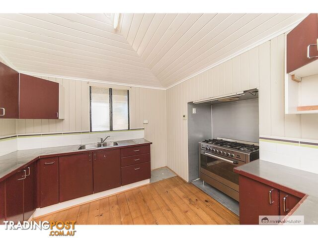 95 Randwick Street Berserker QLD 4701