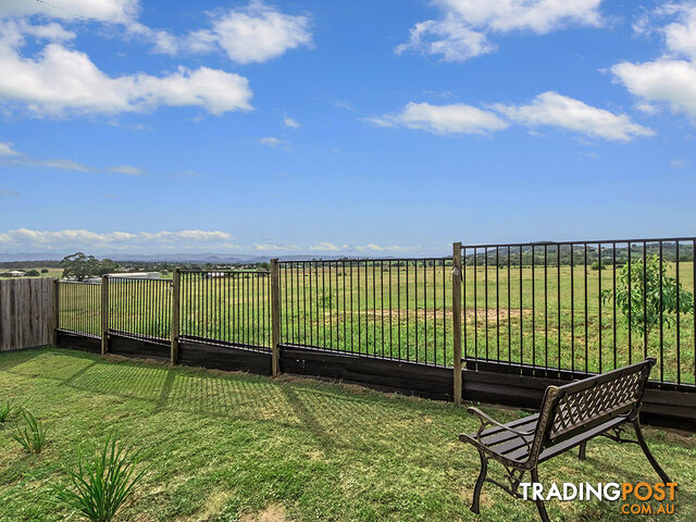 2/49 Peregrine Dr LOWOOD QLD 4311