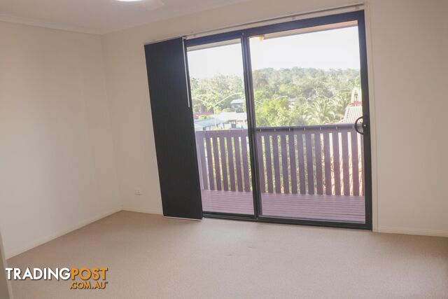 4/52 Golden Crest BELLBOWRIE QLD 4070