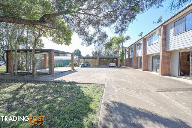 10 Bergins Hill Road BUNDAMBA QLD 4304