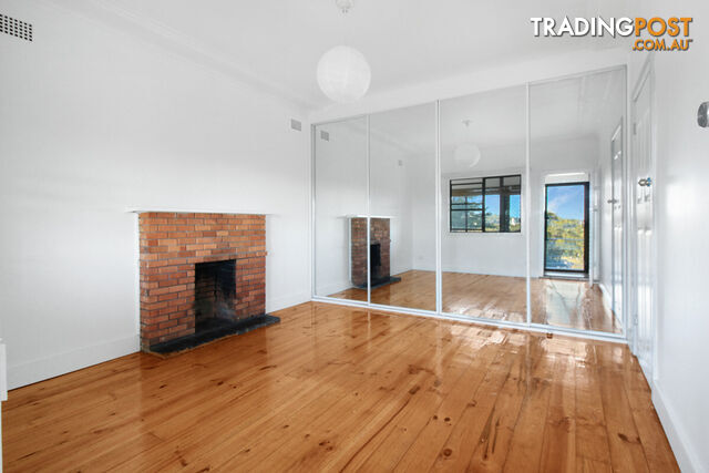 60 Ocean Street Mount Saint Thomas NSW 2500