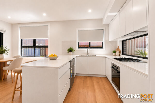 74A Gladstone Avenue Wollongong NSW 2500