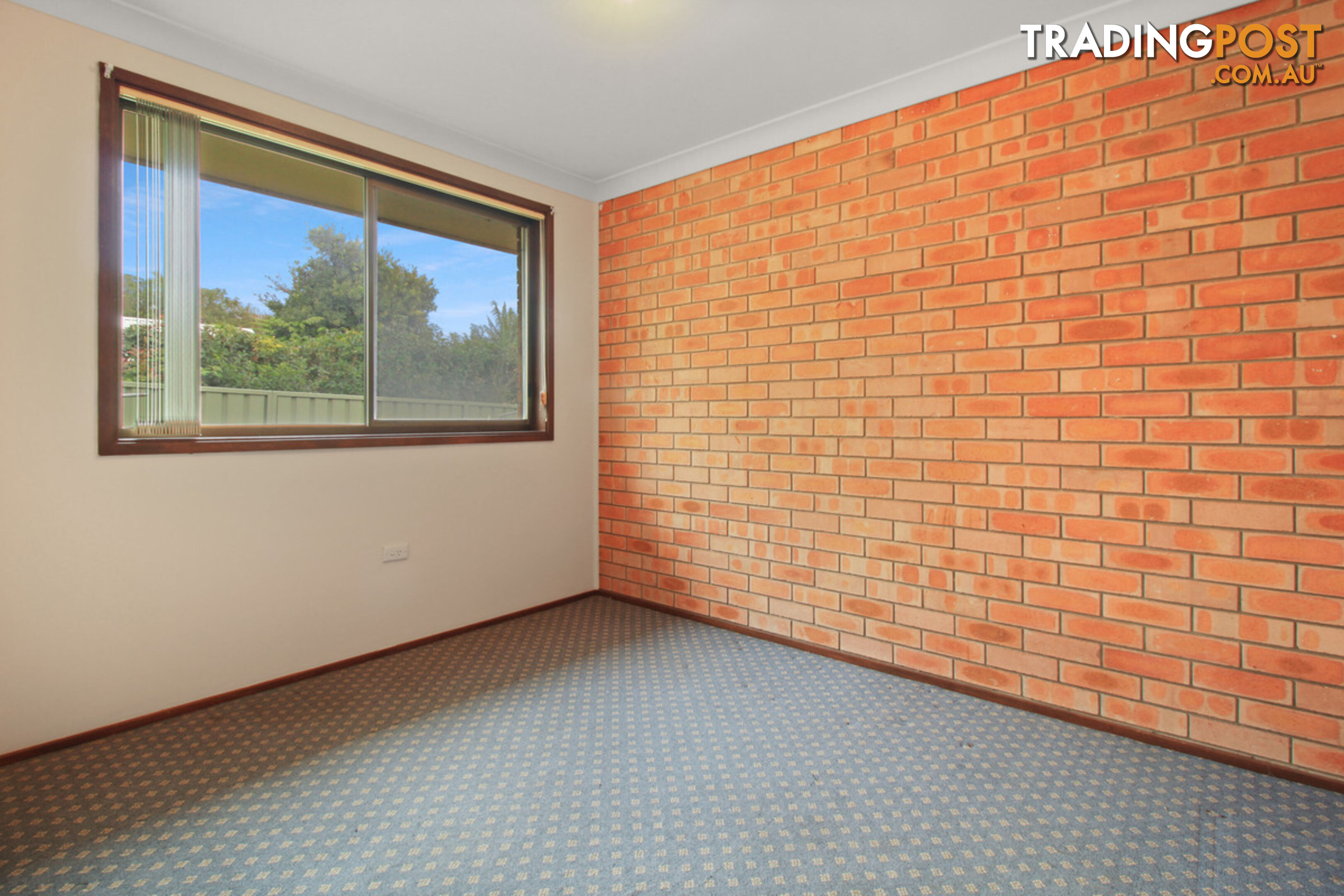 1 86 Deakin Street OAK FLATS NSW 2529