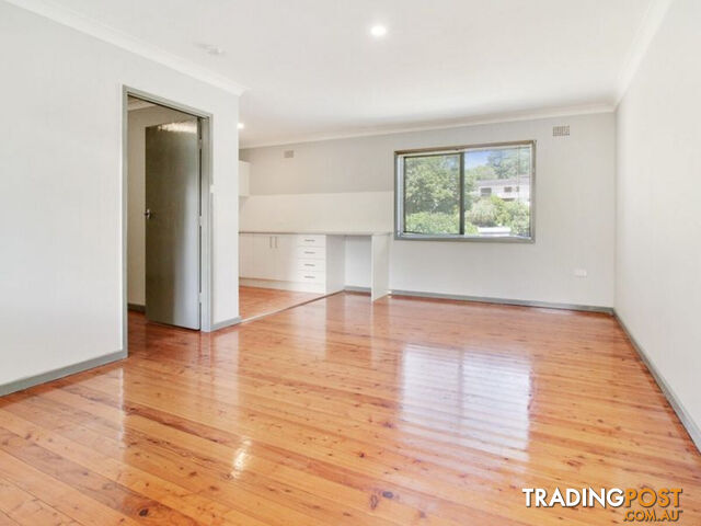 4 19 St Johns Avenue Mangerton NSW 2500 - photo 2 of 4