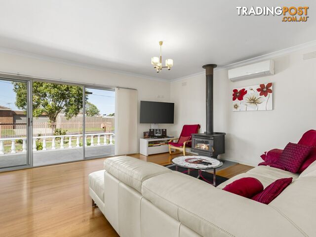 2 Coatsworth Avenue ST LEONARDS VIC 3223