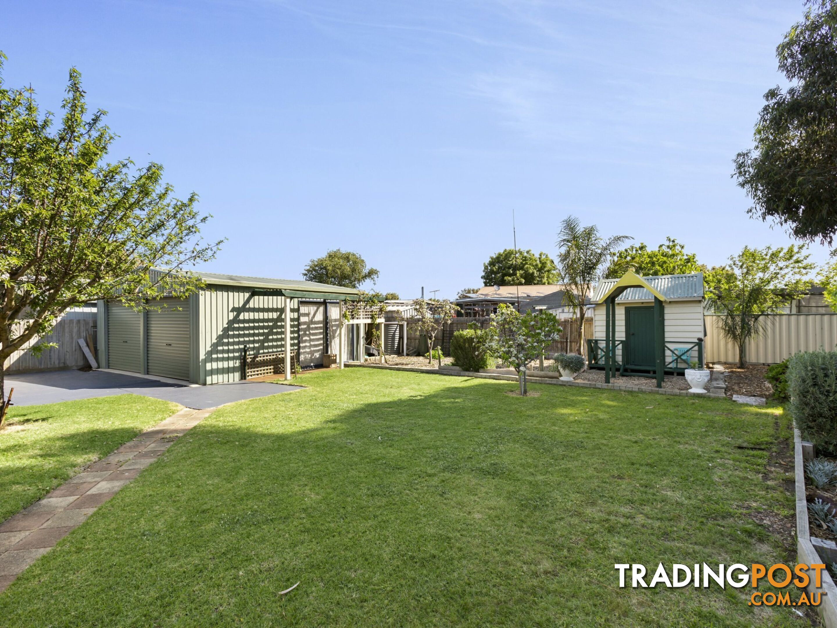 2 Coatsworth Avenue ST LEONARDS VIC 3223