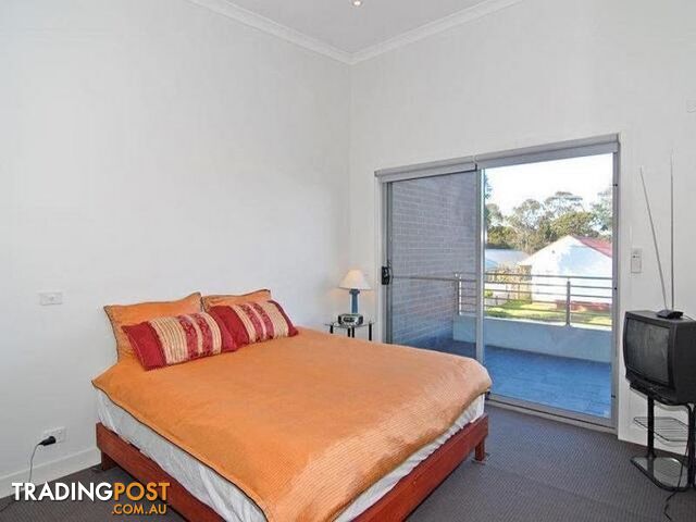 6 Flinders Street INDENTED HEAD VIC 3223