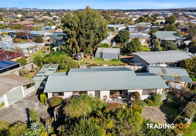 24 Doongara Avenue ST LEONARDS VIC 3223