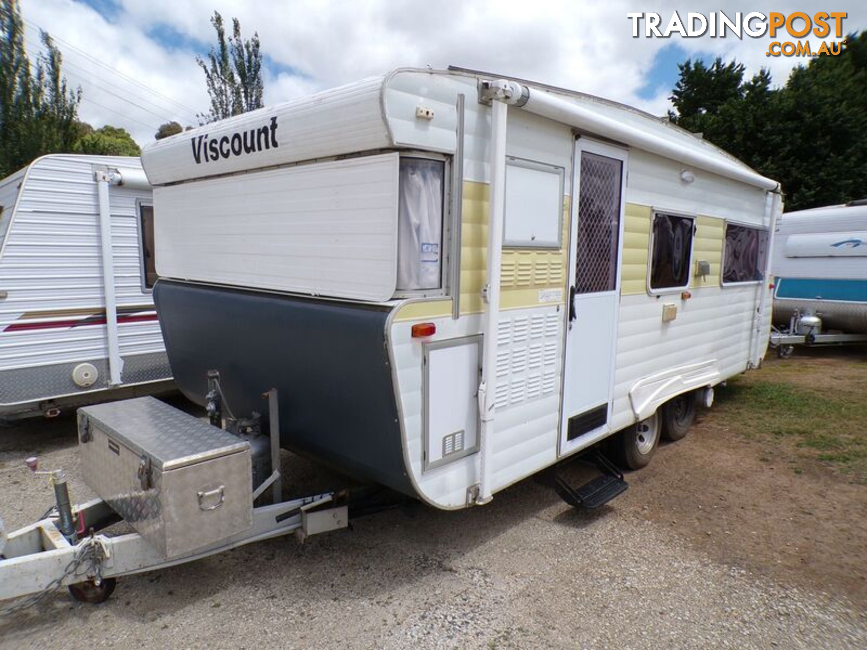 1970S VISCOUNT SUPREME CARAVAN S/N 1834