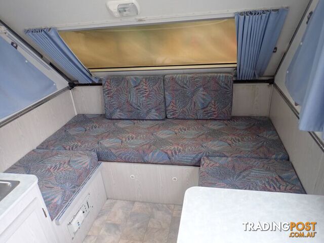 2000 AVAN ALINER CAMPER S/N 1880 - photo 2 of 4