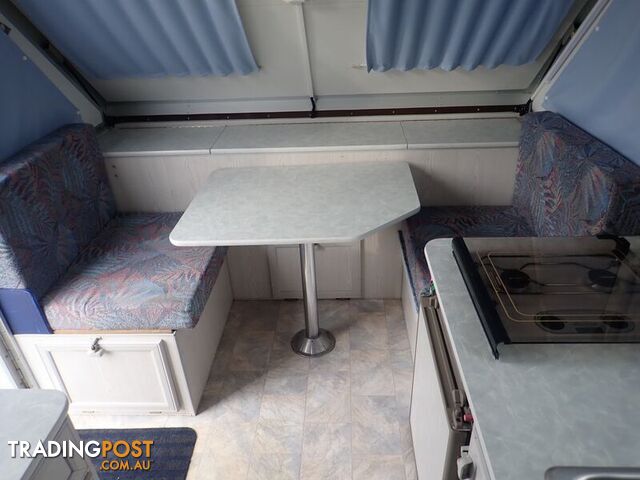 2000 AVAN ALINER CAMPER S/N 1880 - photo 3 of 4