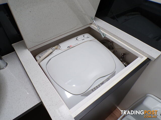 2014 CONCEPT CARAVAN S/N 1890 - photo 5 of 8