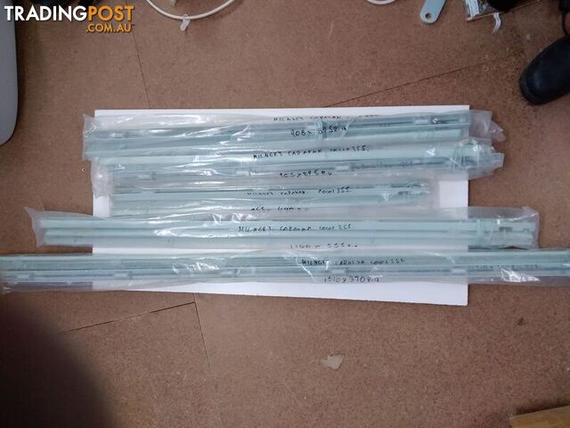 VENETIAN BLINDS SET