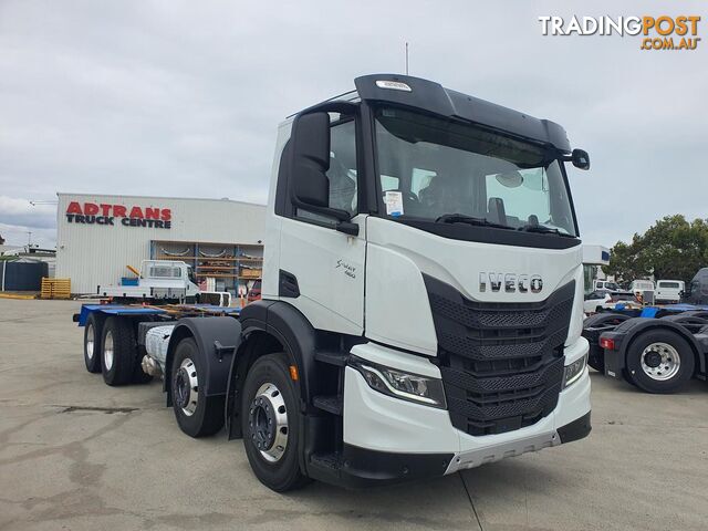 2024 Iveco S-WAY AD460 8X4 Sway AD460 8X4 - photo 2 of 20