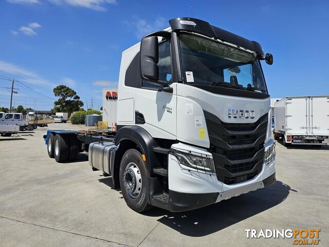 2024 Iveco S-WAY AT230 - photo 2 of 42