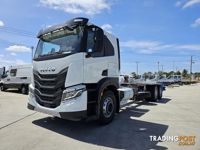 2024 Iveco S-WAY AT230 - photo 5 of 42