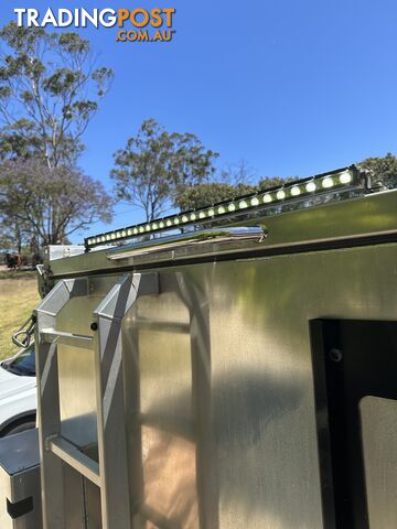 Alloy single cab Dam steel canopy