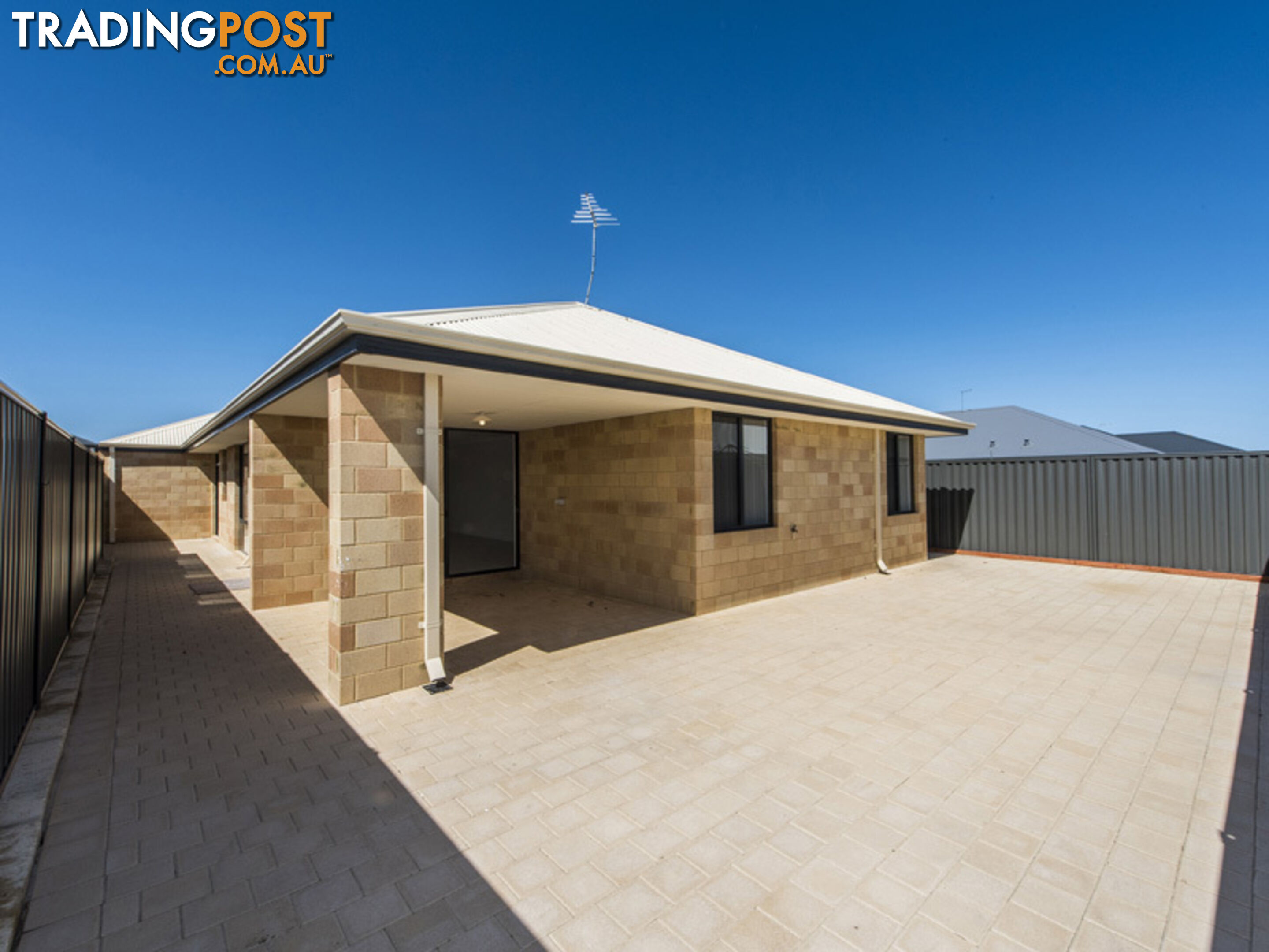 4 Lovage Street TREEBY WA 6164