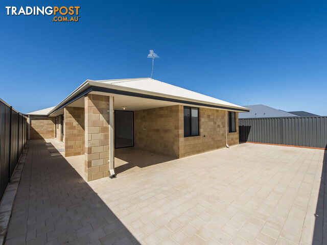 4 Lovage Street TREEBY WA 6164