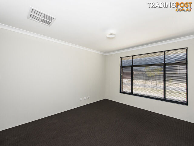 4 Lovage Street TREEBY WA 6164