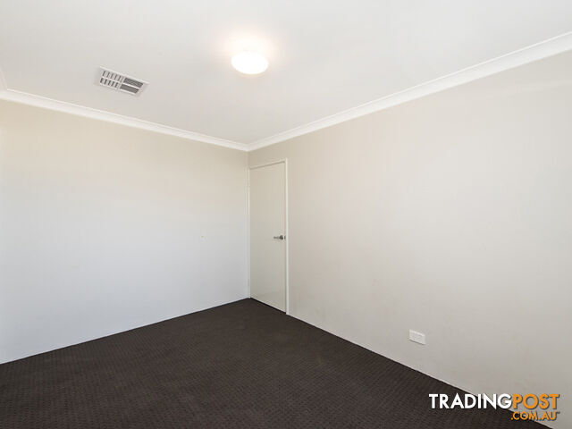 4 Lovage Street TREEBY WA 6164