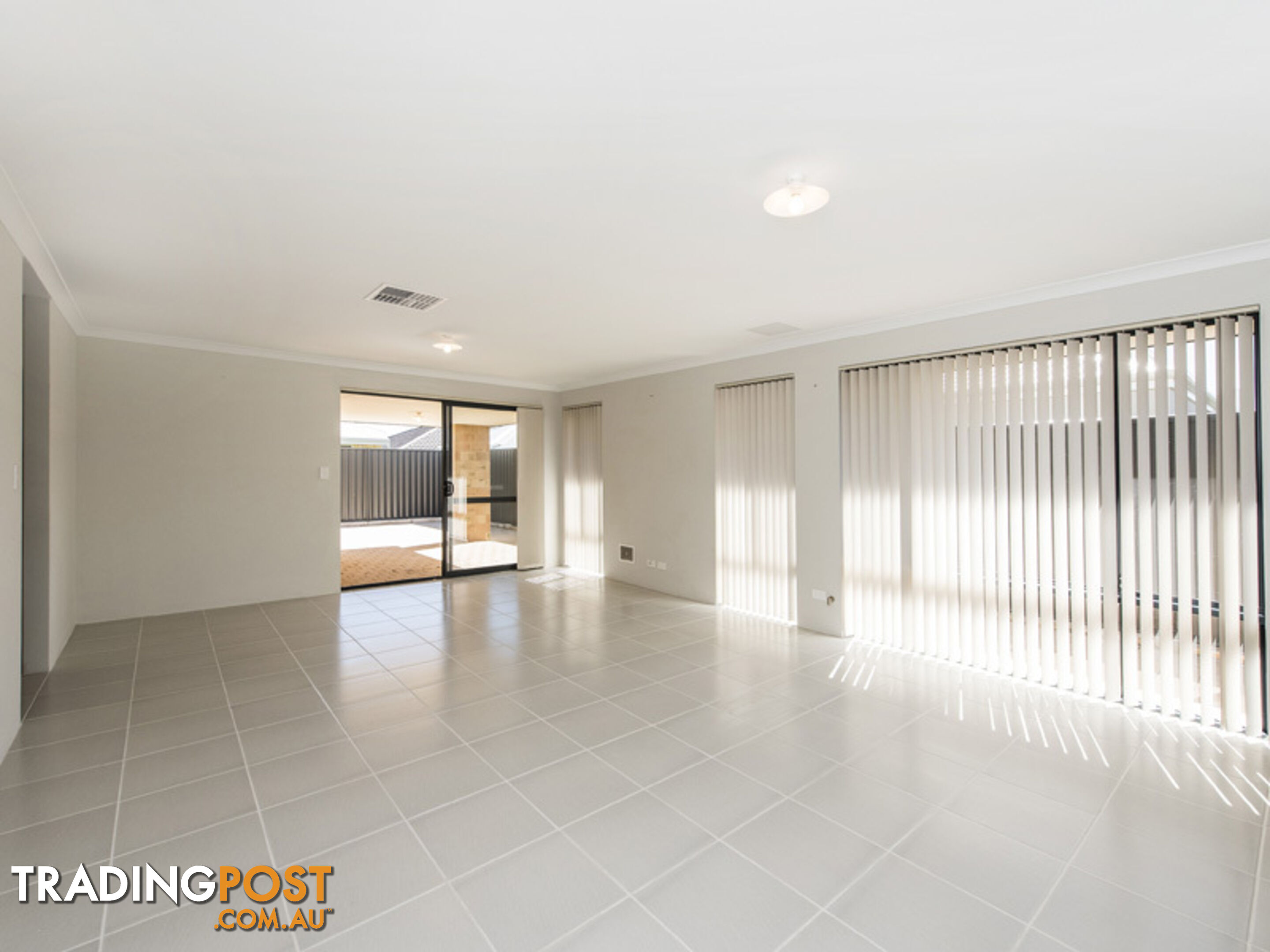 4 Lovage Street TREEBY WA 6164