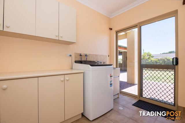 7 Tuart Street LEEMAN WA 6514