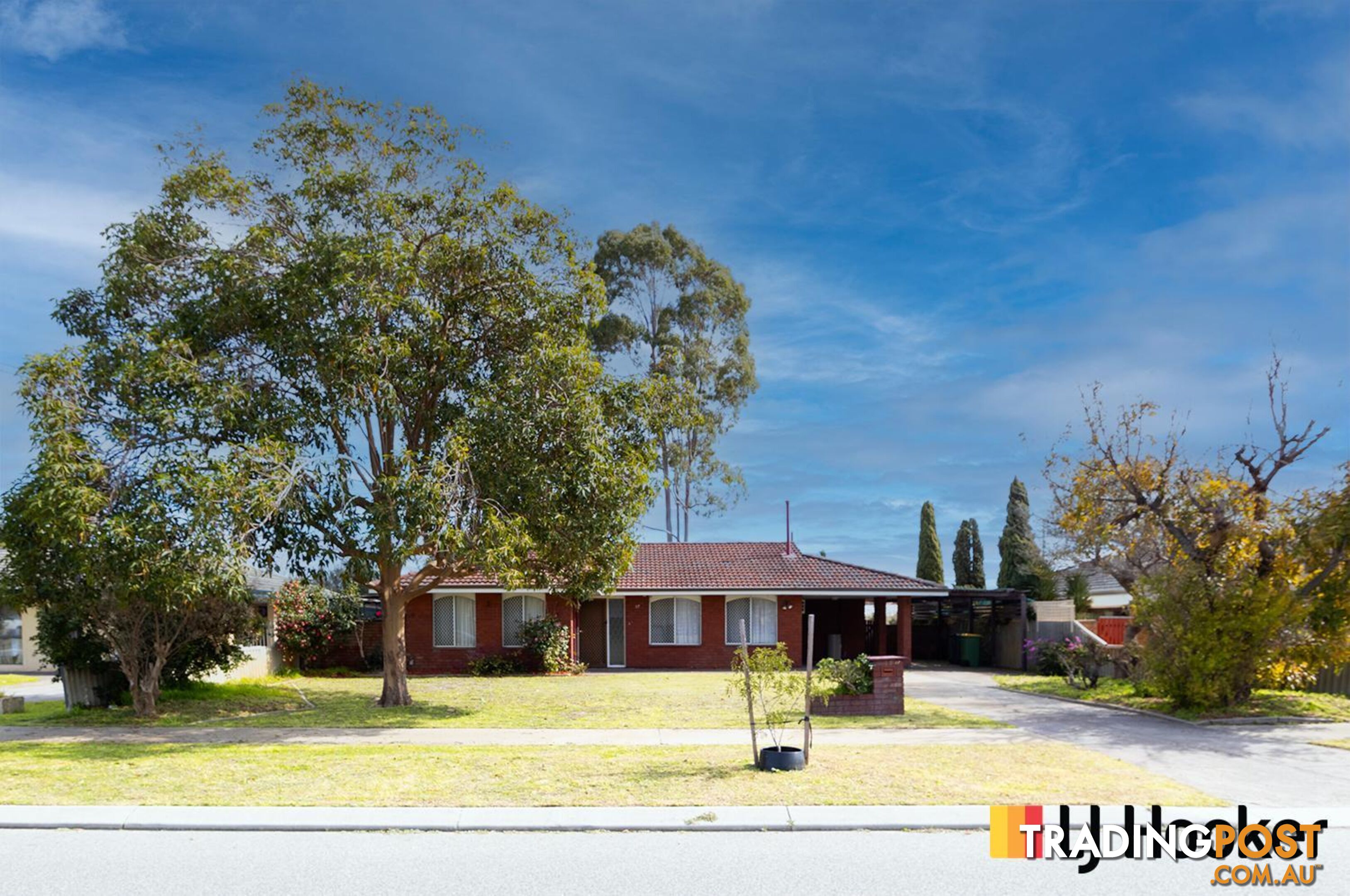 17 Elvington Way THORNLIE WA 6108