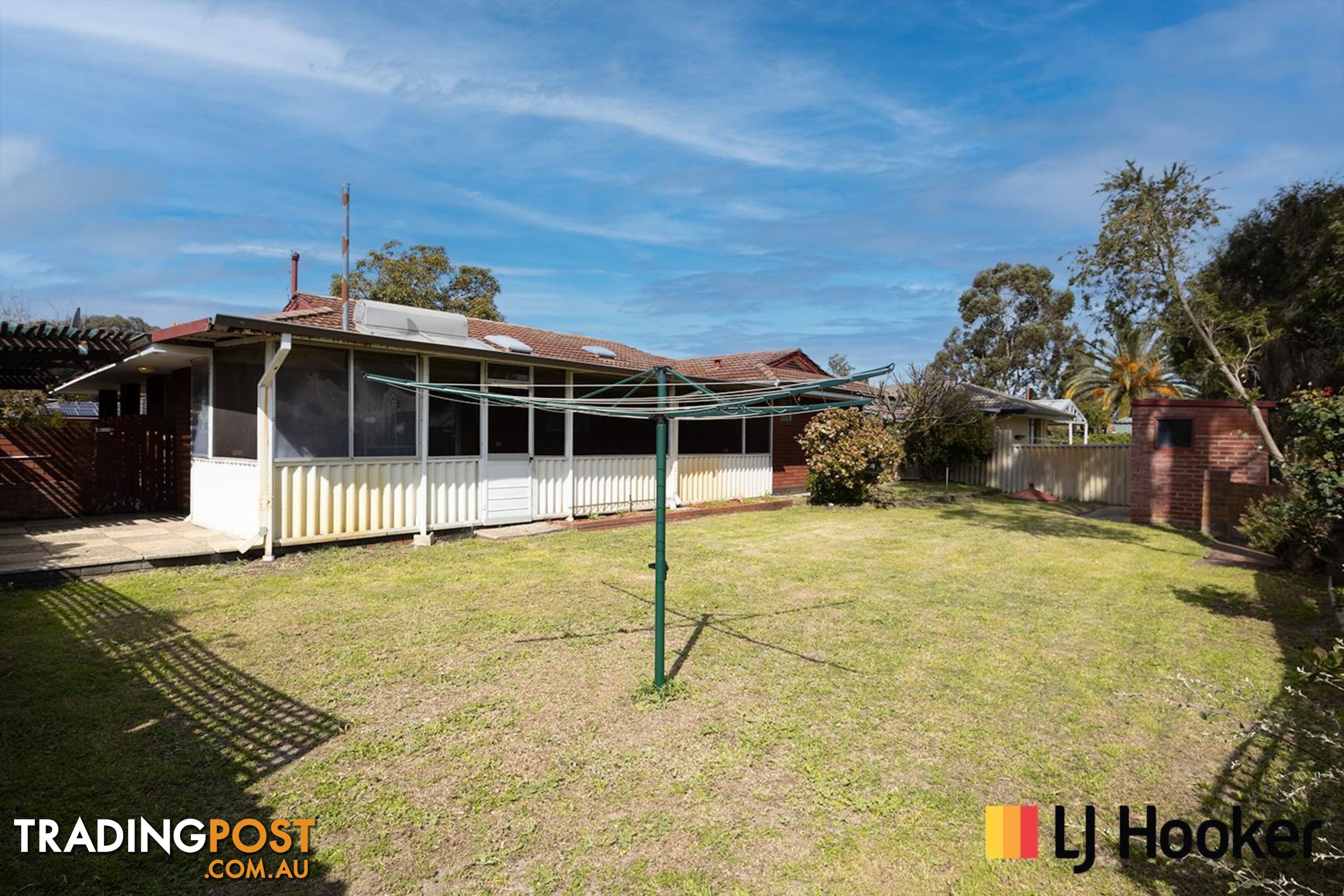 17 Elvington Way THORNLIE WA 6108