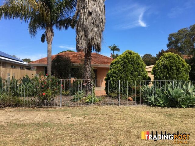 41 Montague Way COOLBELLUP WA 6163