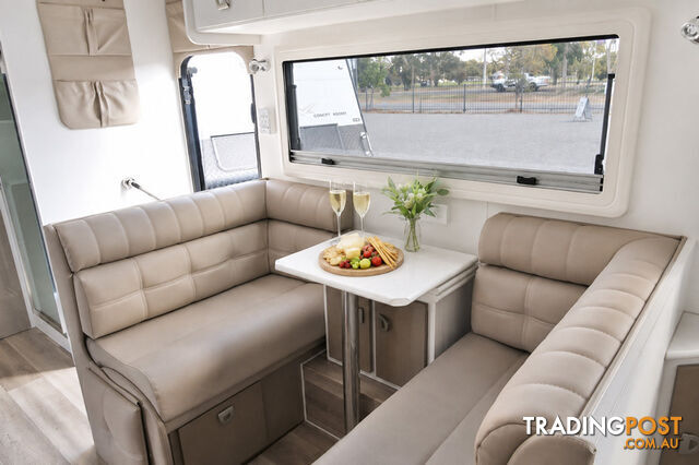 2025 19' 6' Suncoast Aurora - photo 4 of 4