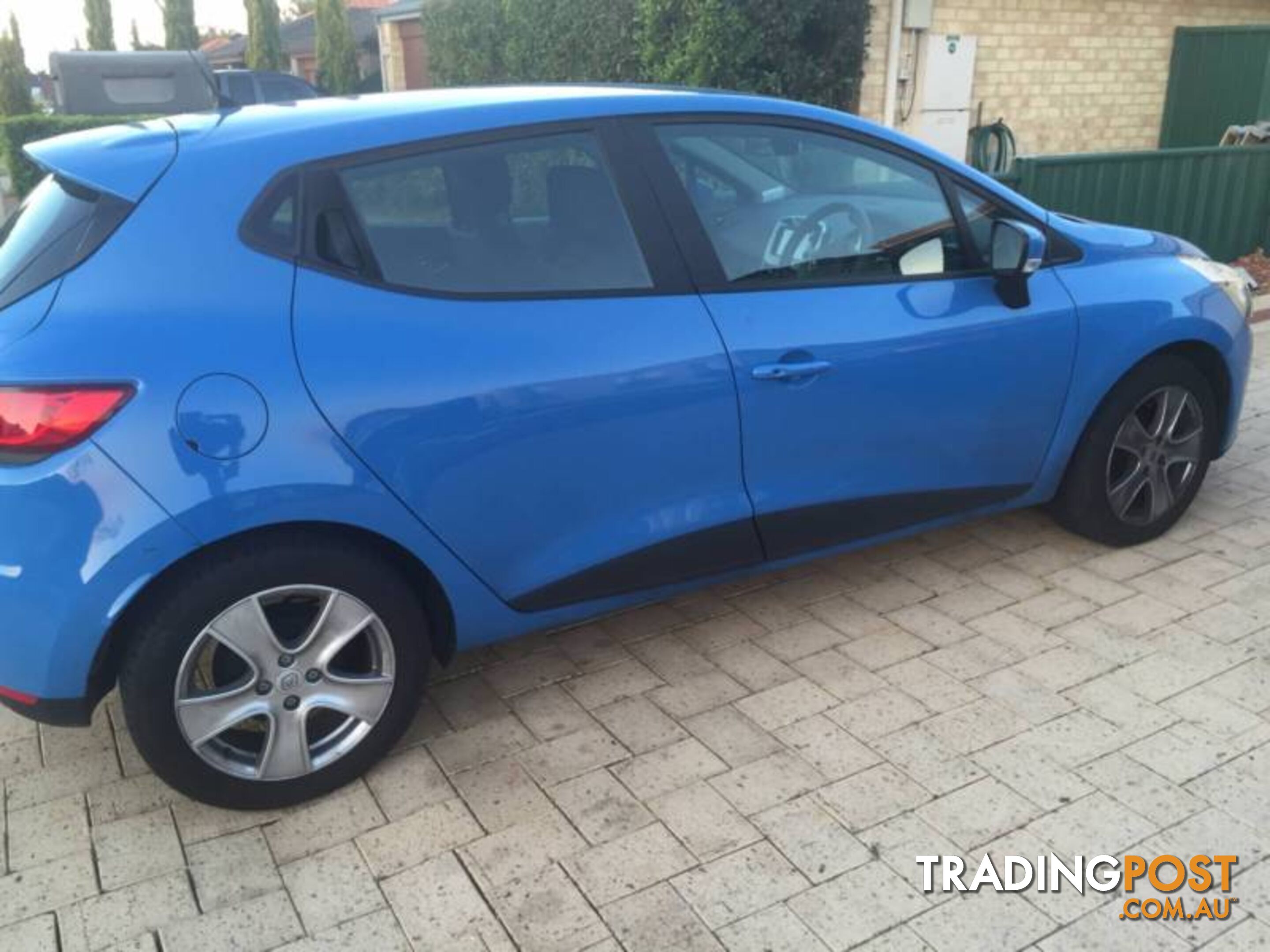 2015 Renault Clio Hatchback