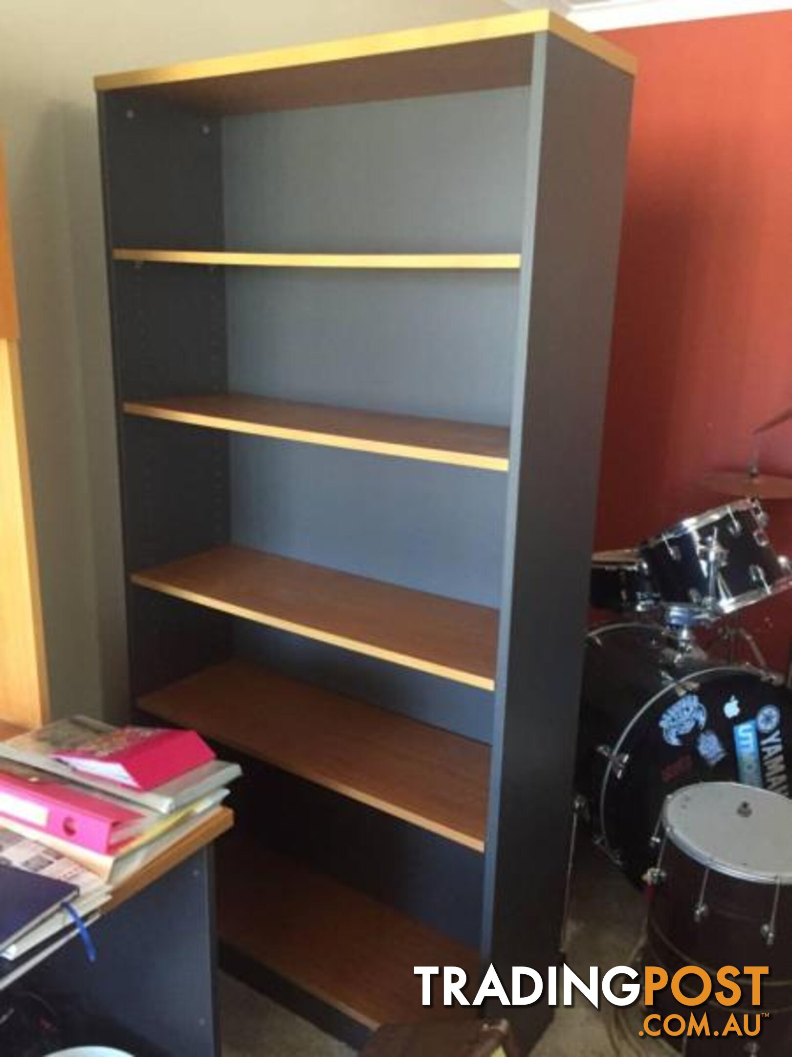 Laminated Book Shelve