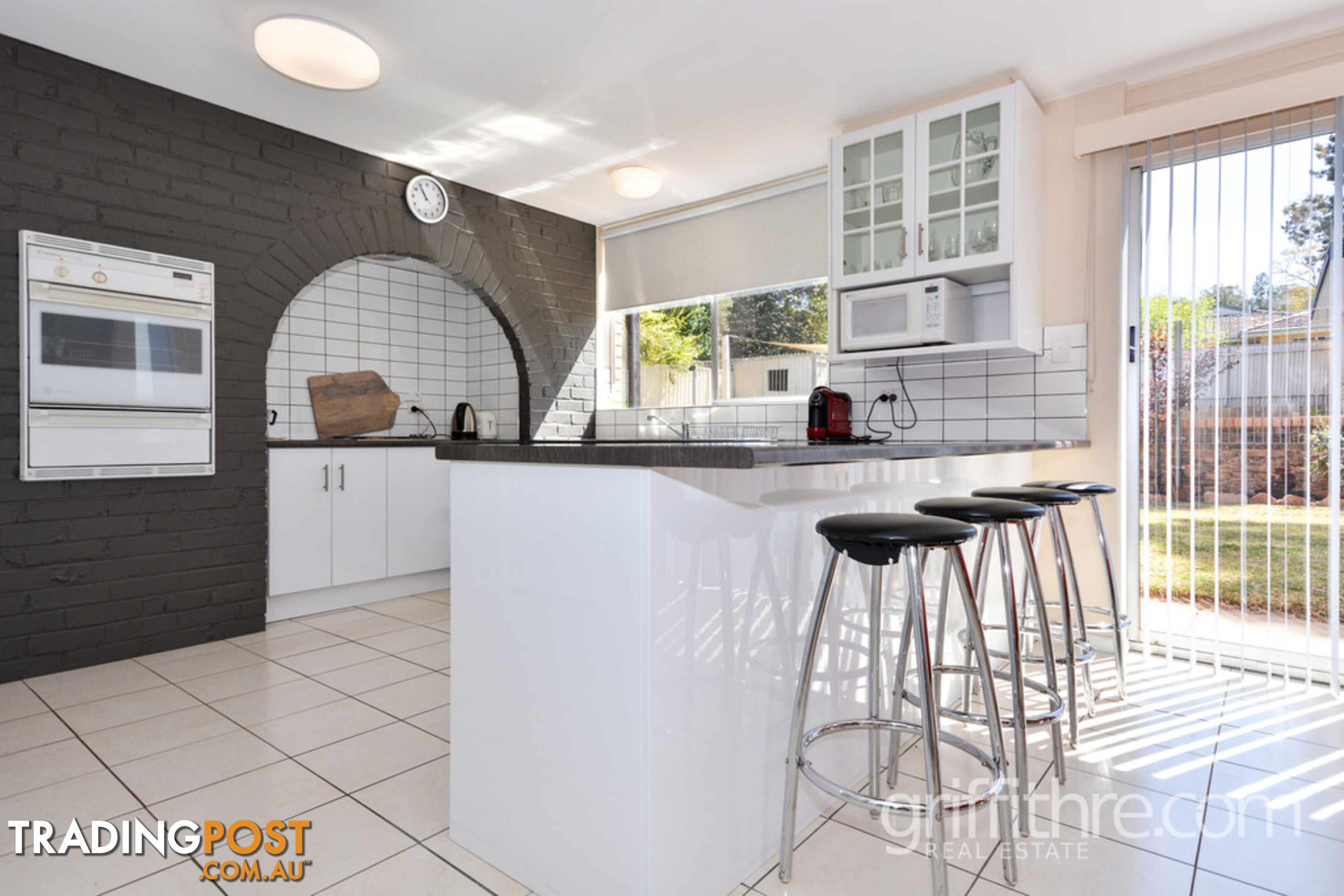 80 Ross Crescent GRIFFITH NSW 2680