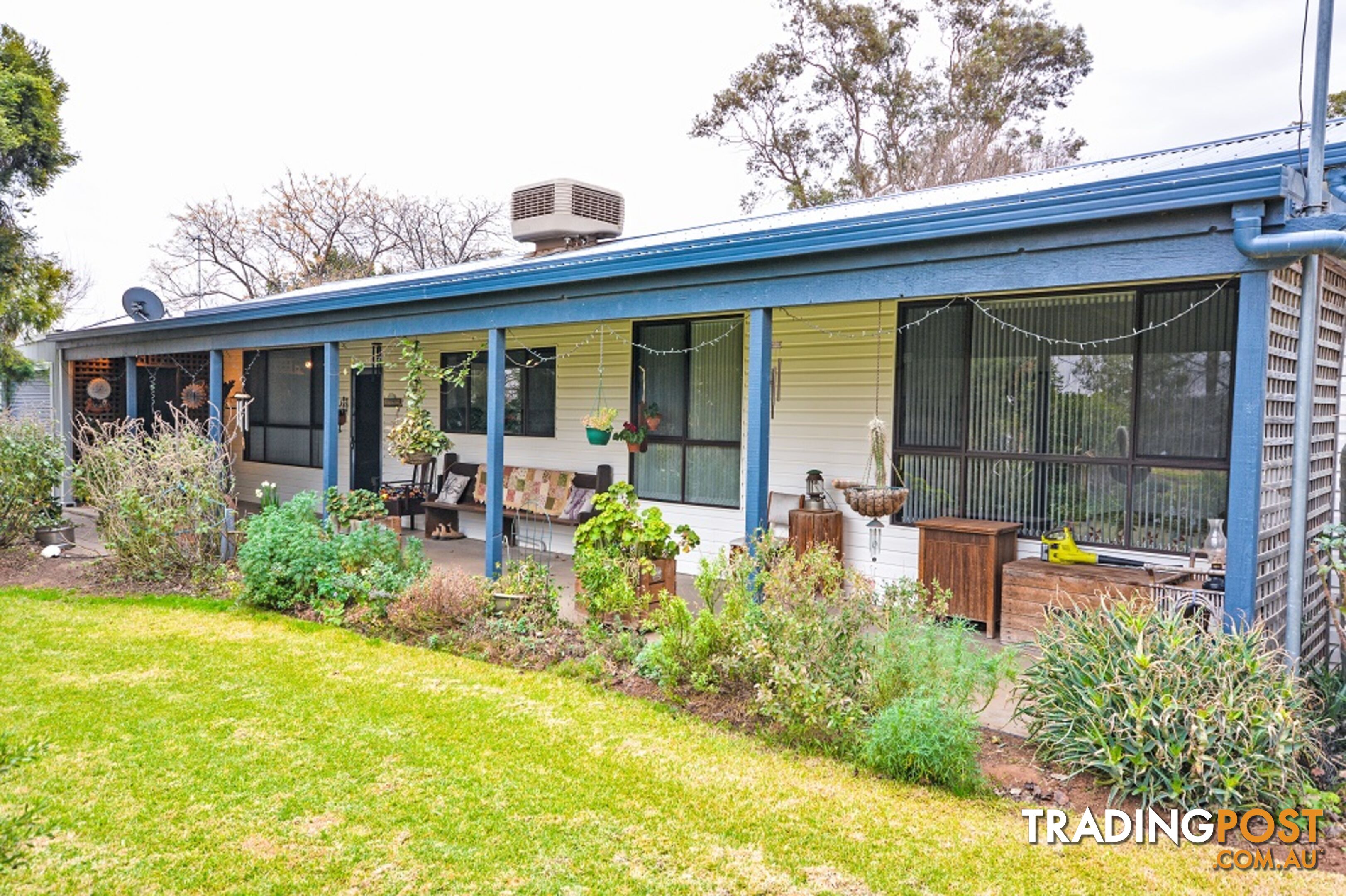 34 Henry Lawson Drive LEETON NSW 2705