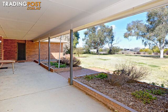 11 Tecoma Street LEETON NSW 2705