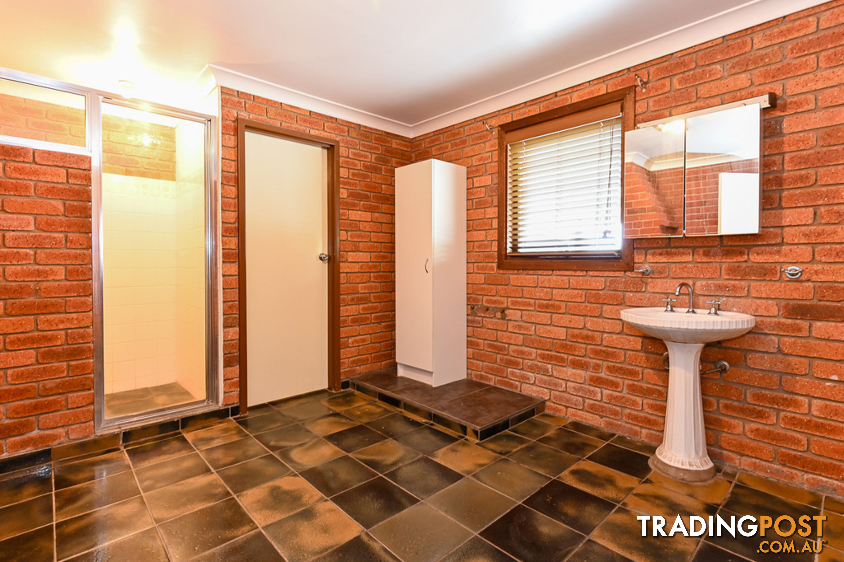 42 Grosvenor NARRANDERA NSW 2700