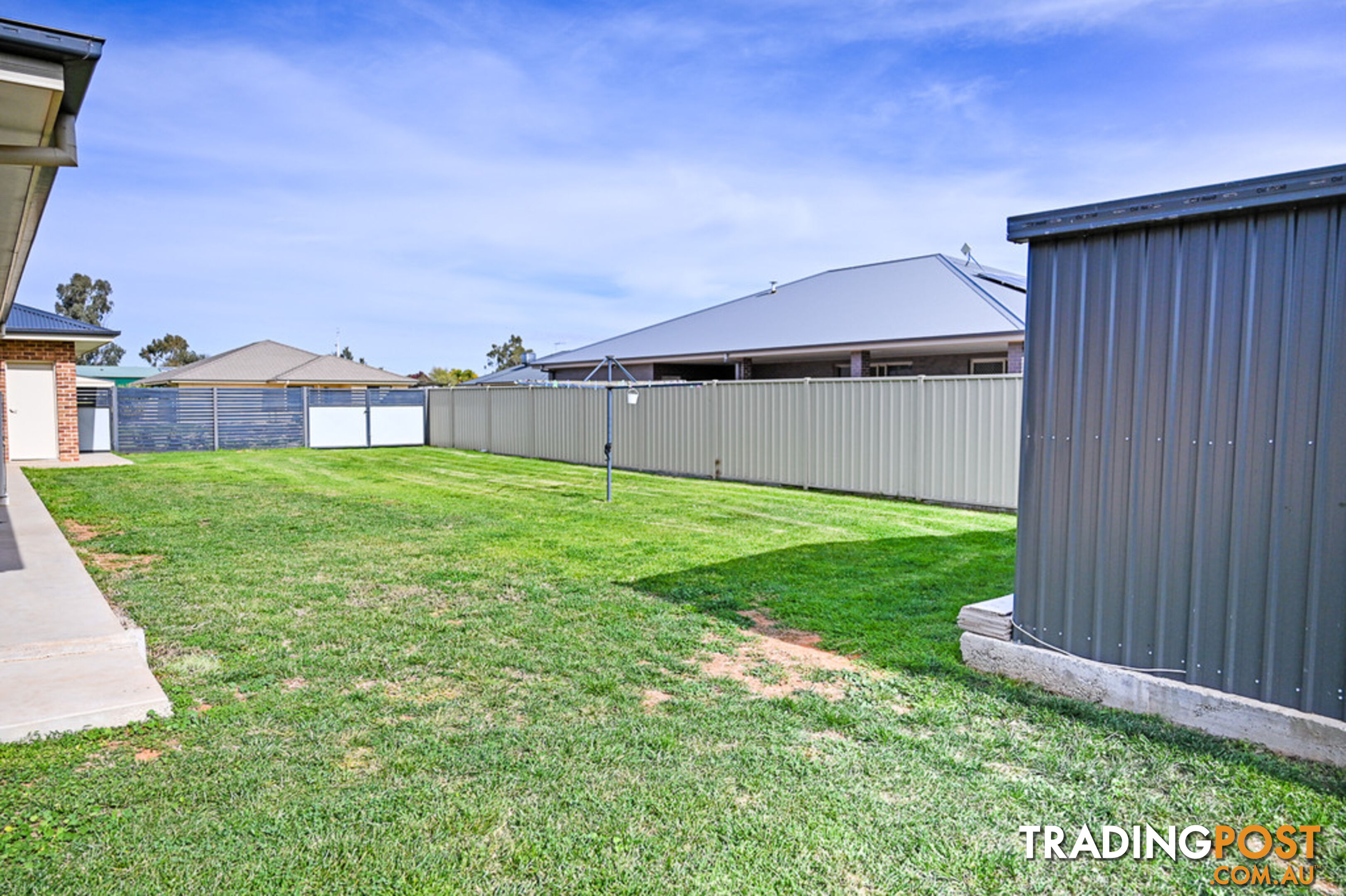 5 Letona Place LEETON NSW 2705