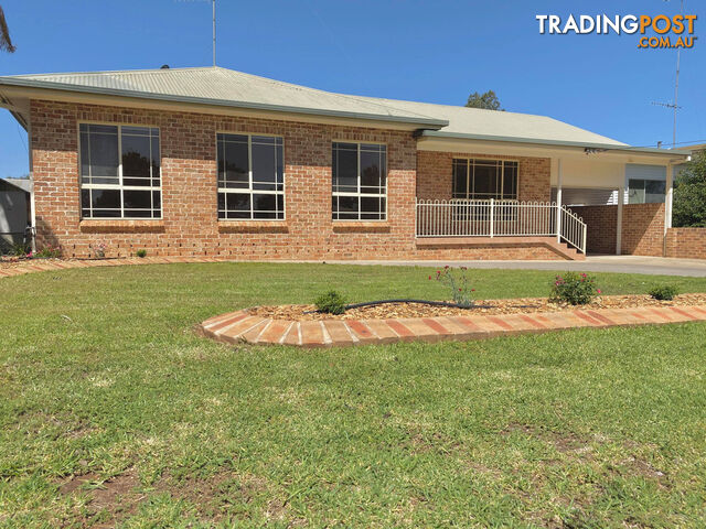 15 Hickey Crescent GRIFFITH NSW 2680