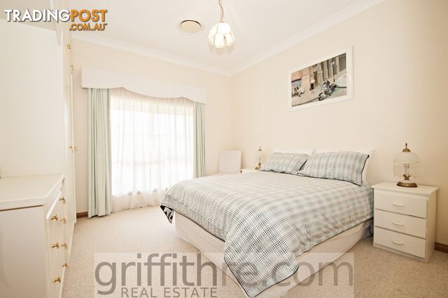 32 Nicholls Street GRIFFITH NSW 2680