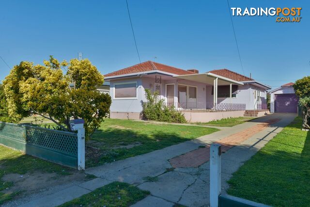 6 Marie Avenue TAMWORTH NSW 2340