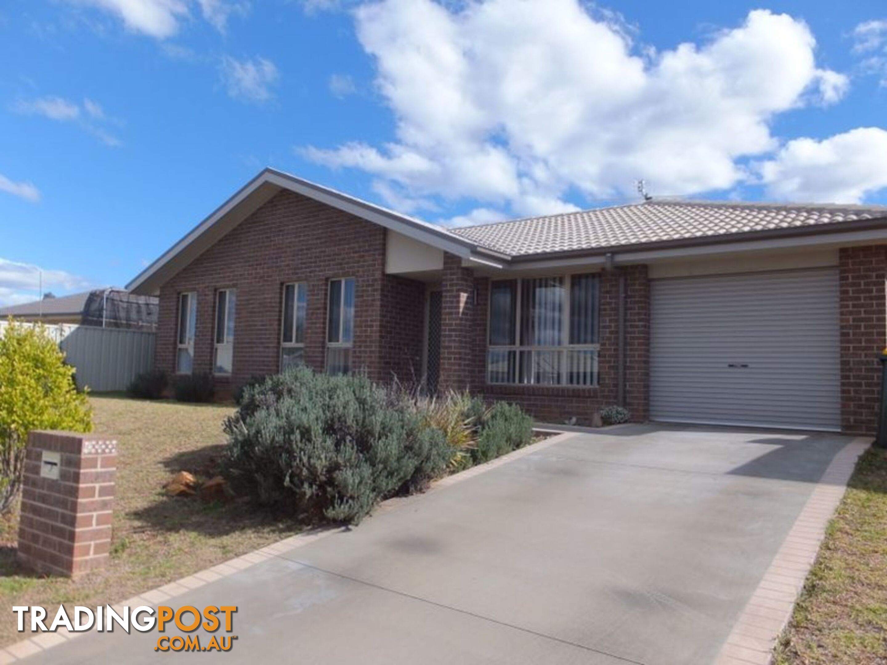 3 Tasman Place TAMWORTH NSW 2340