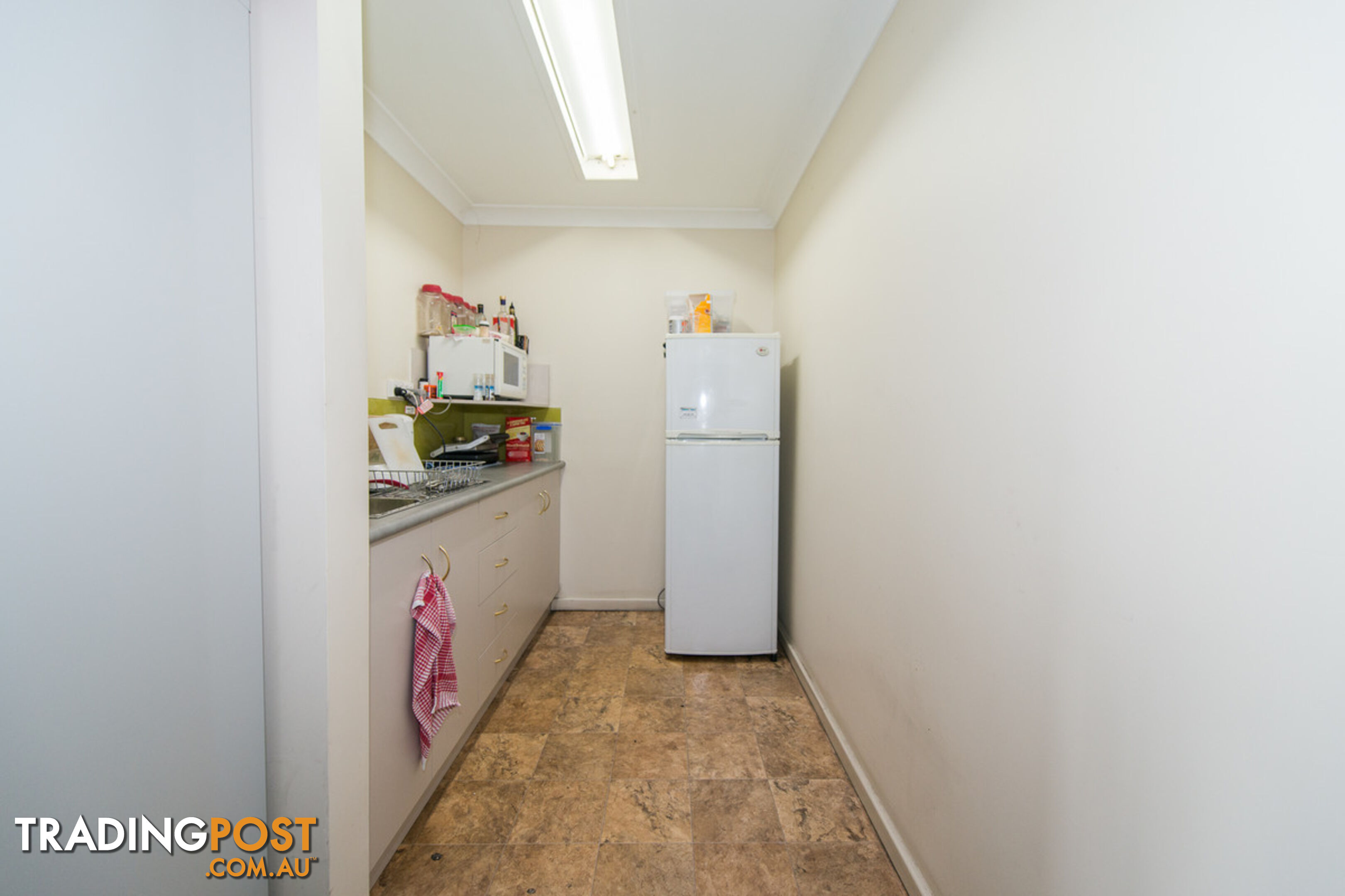 14-18 Avro Street TAMWORTH NSW 2340