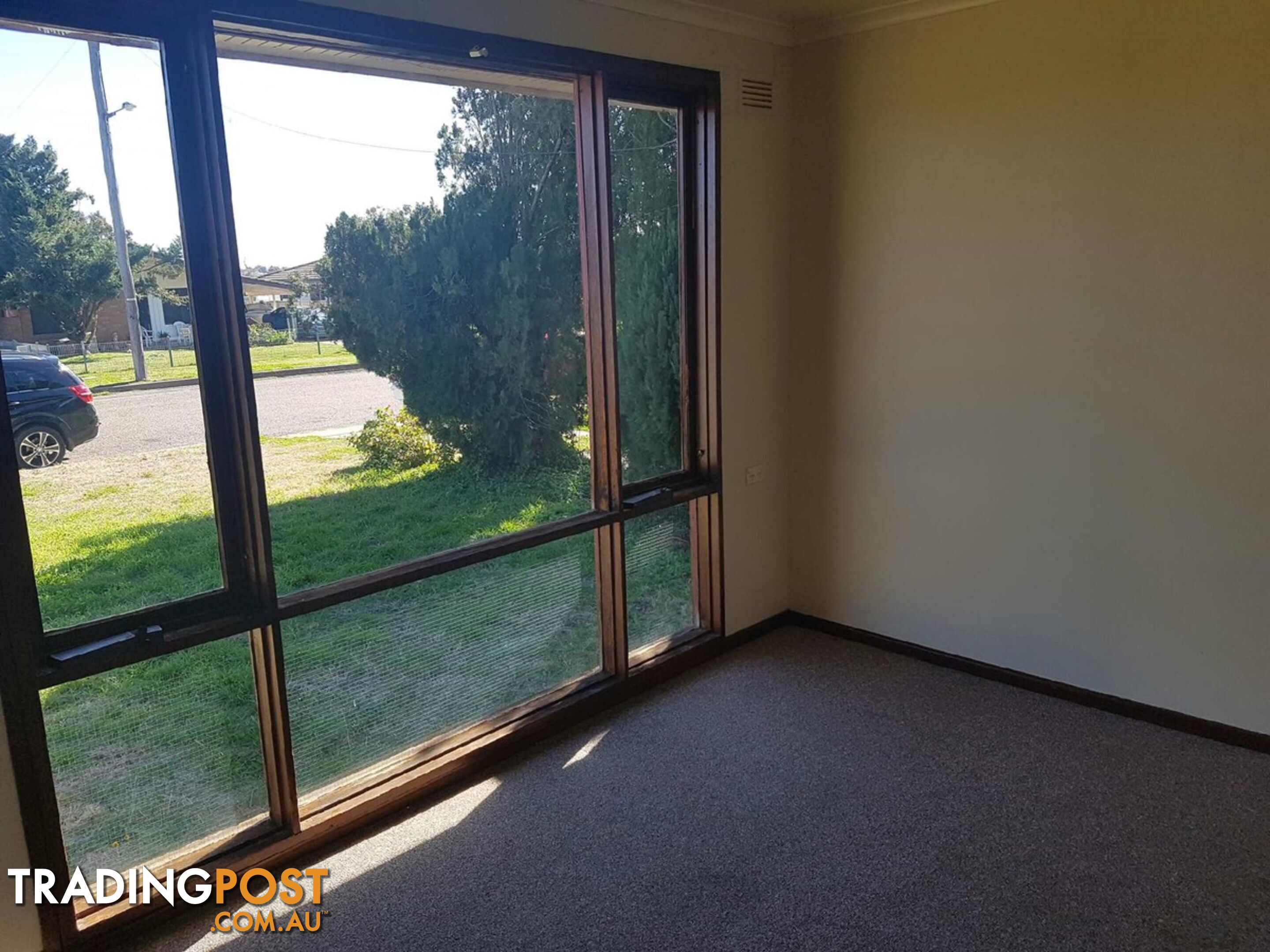 25 Sue Crescent TAMWORTH NSW 2340