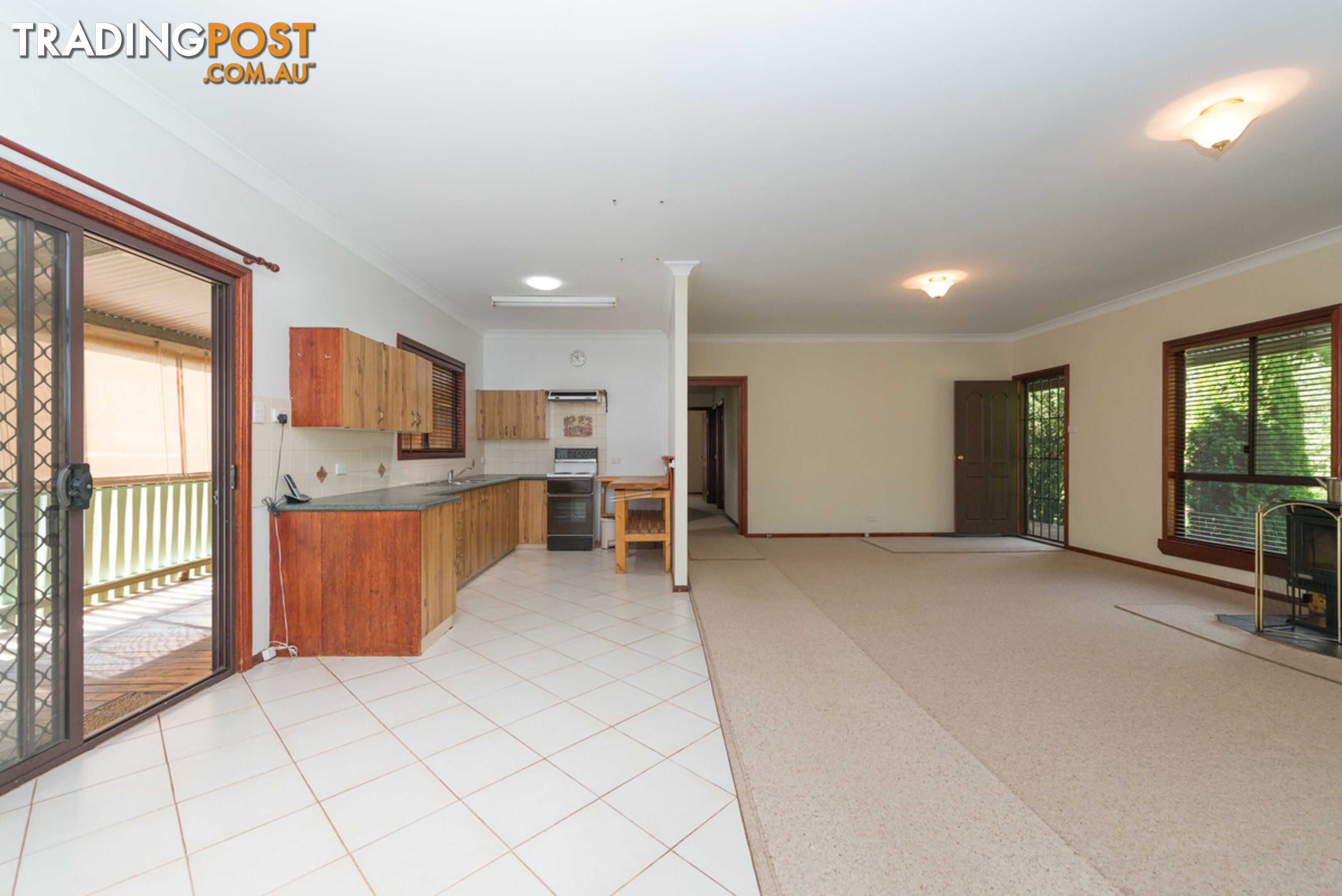 825 Barry Road HANGING ROCK NSW 2340