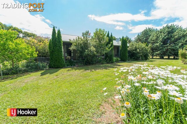 825 Barry Road HANGING ROCK NSW 2340